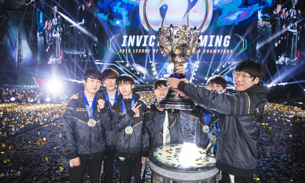 爆冷开局！LJL新王DFM首战力挫LEC四号种子，引爆全场！-SABA电竞